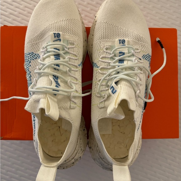 3 pairs of used Space Hippie’s 01. - Picture 14 of 16